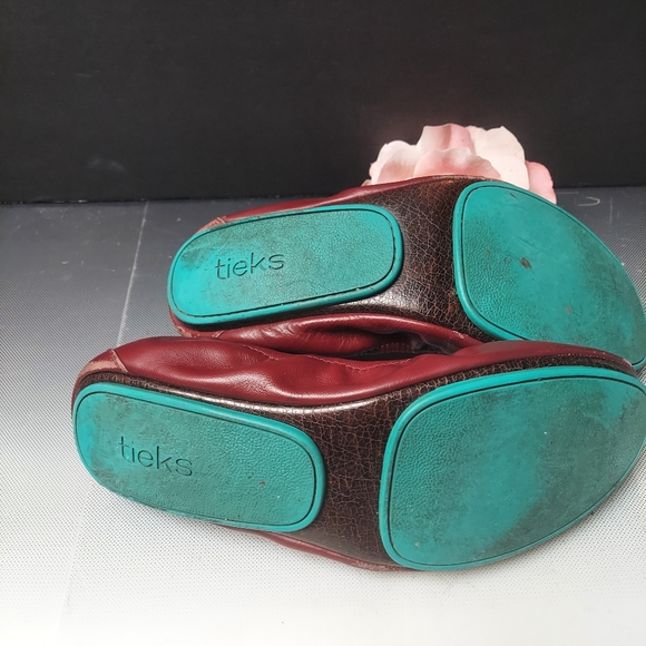 Tieks burgundy ballet flats size htf sz 10 leather - Picture 8 of 8